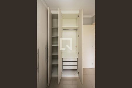 Quarto de apartamento para alugar com 2 quartos, 47m² em Jardim Ibitirama, São Paulo