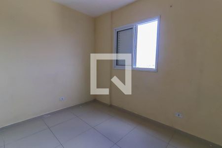 Quarto 1 de apartamento para alugar com 2 quartos, 48m² em Jardim Clementino, Taboão da Serra