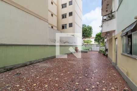 Apartamento para alugar com 66m², 2 quartos e 1 vaga Apartamento para alugar com 66m², 2 quartos e 1 vagaÁrea Comum - Playground