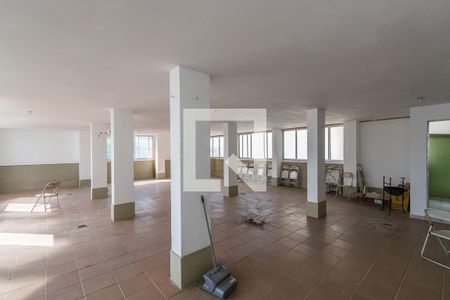 Apartamento para alugar com 66m², 2 quartos e 1 vaga Apartamento para alugar com 66m², 2 quartos e 1 vagaÁrea comum - Salão de festas