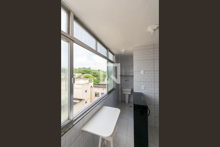 Apartamento para alugar com 66m², 2 quartos e 1 vaga Apartamento para alugar com 66m², 2 quartos e 1 vagaÁrea de Serviço