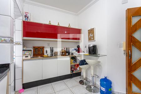 Apartamento à venda com 122m², 2 quartos e 2 vagasCozinha