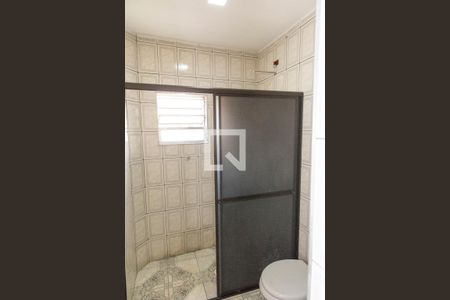 Banheiro de casa para alugar com 1 quarto, 84m² em Casa Grande, Diadema