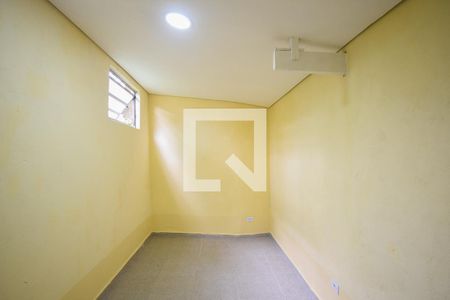 Quarto de casa para alugar com 1 quarto, 40m² em Jardim Santa Efigenia, São Paulo