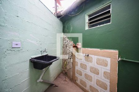 Casa para alugar com 40m², 1 quarto e sem vagaÁrea de serviço