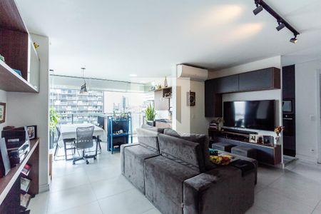 Sala de apartamento para alugar com 2 quartos, 82m² em Itaim Bibi, São Paulo