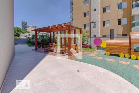 Apartamento à venda com 82m², 2 quartos e 2 vagasÁrea comum - Playground