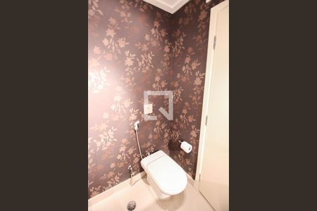 Casa à venda com 200m², 5 quartos e 3 vagasLavabo