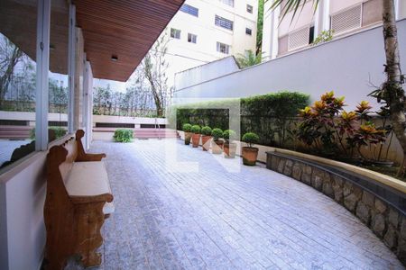 Casa à venda com 200m², 5 quartos e 3 vagasÁrea comum