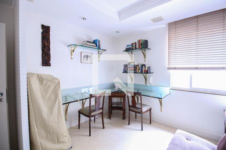 Casa à venda com 200m², 5 quartos e 3 vagasQuarto 3