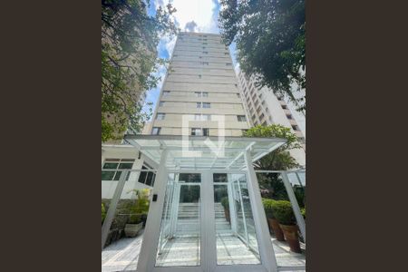 Casa à venda com 200m², 5 quartos e 3 vagasFachada