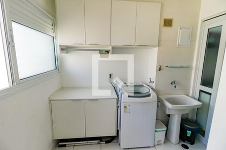 Apartamento à venda com 92m², 3 quartos e 2 vagas Apartamento à venda com 92m², 3 quartos e 2 vagasÁrea de Serviço