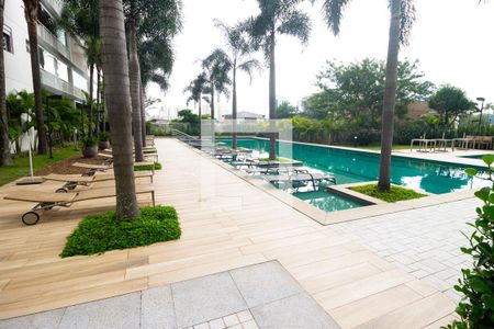Apartamento à venda com 92m², 3 quartos e 2 vagas Apartamento à venda com 92m², 3 quartos e 2 vagasÁrea comum - Piscina