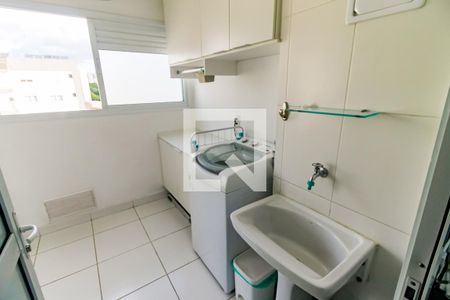 Apartamento à venda com 92m², 3 quartos e 2 vagas Apartamento à venda com 92m², 3 quartos e 2 vagasÁrea de Serviço
