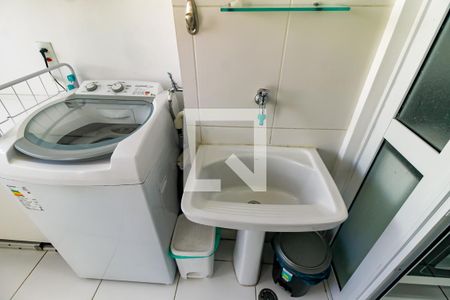 Apartamento à venda com 92m², 3 quartos e 2 vagas Apartamento à venda com 92m², 3 quartos e 2 vagasÁrea de Serviço
