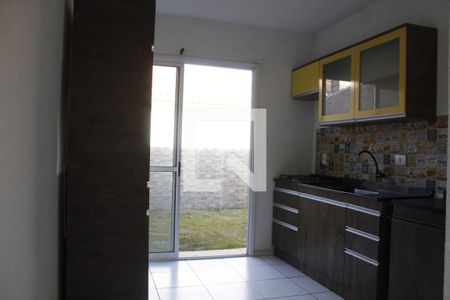 Cozinha de casa para alugar com 2 quartos, 51m² em Jardim Algarve, Alvorada