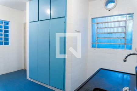 Casa à venda com 150m², 5 quartos e 5 vagasCozinha