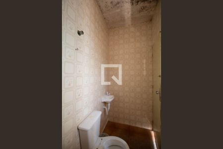 Casa à venda com 250m², 4 quartos e 2 vagasBanheiro