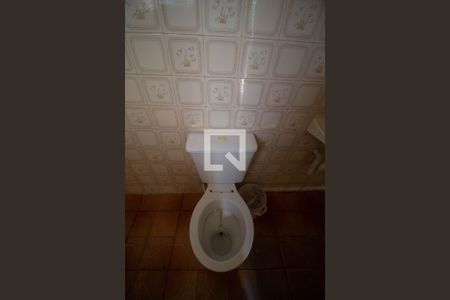 Casa à venda com 250m², 4 quartos e 2 vagasBanheiro