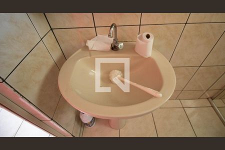 Casa à venda com 250m², 4 quartos e 2 vagasBanheiro