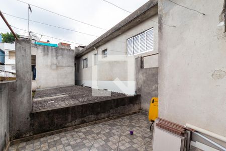 Casa à venda com 125m², 3 quartos e 2 vagas Casa à venda com 125m², 3 quartos e 2 vagasVaranda