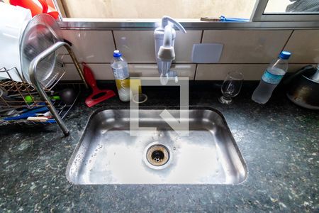 Casa à venda com 125m², 3 quartos e 2 vagas Casa à venda com 125m², 3 quartos e 2 vagasCozinha - Torneira