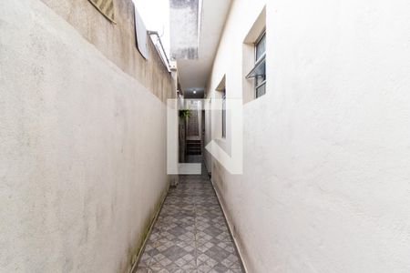 Casa à venda com 125m², 3 quartos e 2 vagas Casa à venda com 125m², 3 quartos e 2 vagasCorredor