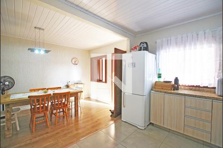 Casa à venda com 148m², 3 quartos e 2 vagasCozinha 2