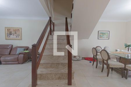 esca de casa para alugar com 3 quartos, 240m² em Jardim Chapadão, Campinas