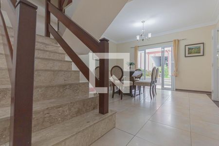 Escada de casa para alugar com 3 quartos, 240m² em Jardim Chapadão, Campinas