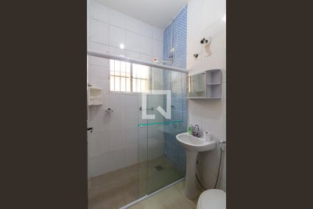 Casa para alugar com 115m², 2 quartos e 2 vagasBanheiro