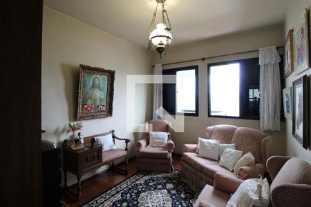 Apartamento à venda com 171m², 4 quartos e 4 vagasQuarto 2