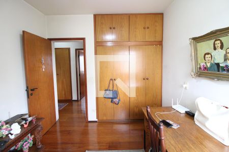 Apartamento à venda com 171m², 4 quartos e 4 vagasQuarto 1 - Armários