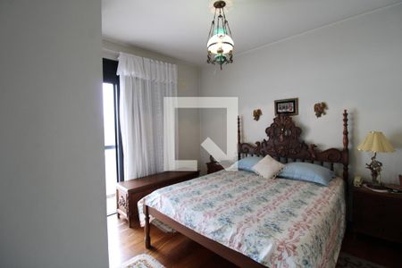 Apartamento à venda com 171m², 4 quartos e 4 vagasSuíte 1