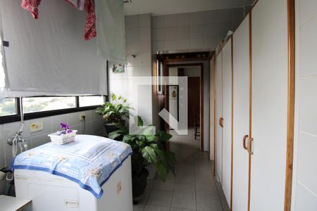 Apartamento à venda com 171m², 4 quartos e 4 vagasÁrea de serviço