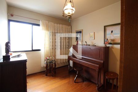 Apartamento à venda com 171m², 4 quartos e 4 vagasSuíte 2
