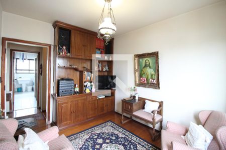 Apartamento à venda com 171m², 4 quartos e 4 vagasQuarto 2