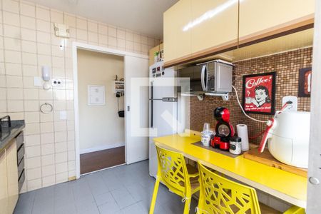 Apartamento para alugar com 58m², 2 quartos e 1 vagaCozinha