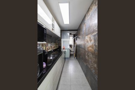 Apartamento à venda com 64m², 2 quartos e 1 vagaCozinha