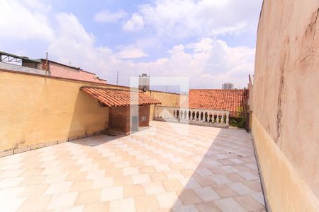 Casa à venda com 298m², 3 quartos e 4 vagasQuintal