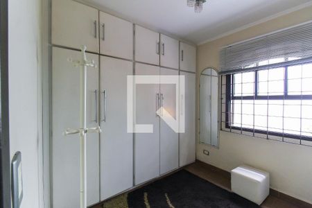 Casa à venda com 298m², 3 quartos e 4 vagasQuarto 2