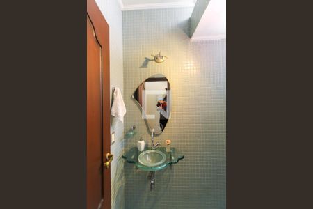 Casa à venda com 298m², 3 quartos e 4 vagasLavabo