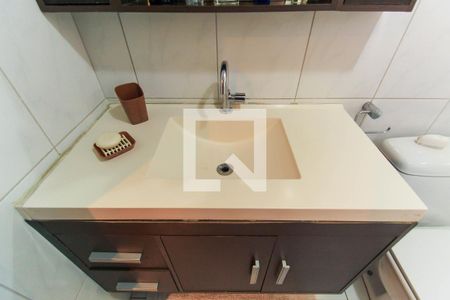 Casa à venda com 298m², 3 quartos e 4 vagasBanheiro 1