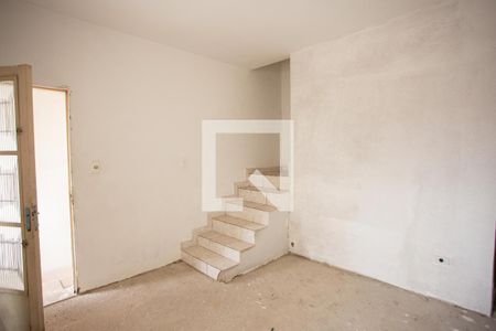 SALA de casa para alugar com 2 quartos, 91m² em Jardim Sonia, São Paulo