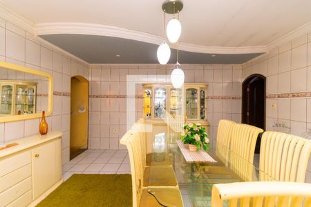 Casa à venda com 268m², 4 quartos e 2 vagasCozinha