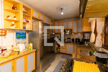 Casa à venda com 268m², 4 quartos e 2 vagasCozinha