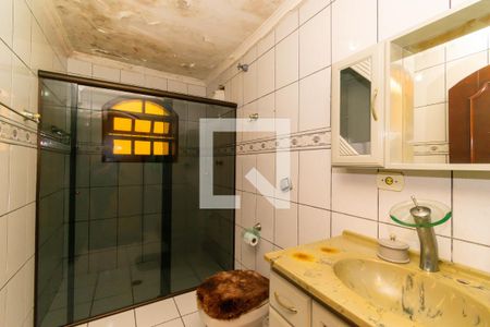 Casa à venda com 268m², 4 quartos e 2 vagasBanheiro 4