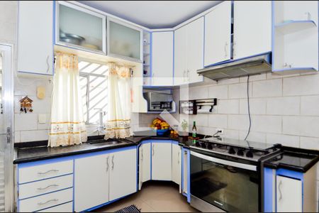 Casa à venda com 90m², 2 quartos e 2 vagasCozinha