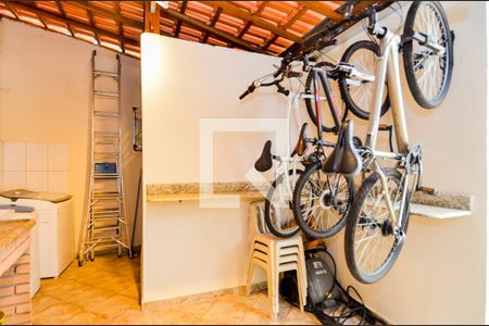 Casa à venda com 90m², 2 quartos e 2 vagasÁrea de Serviço