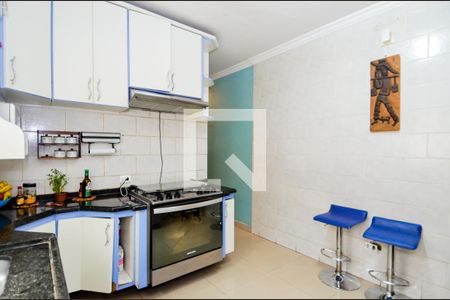 Casa à venda com 90m², 2 quartos e 2 vagasCozinha